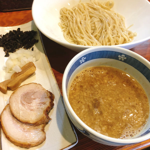 「豚骨魚介つけ麺 800円 麺少なめ -50円　推薦」@麺＆cafe Coi.Coi.の写真