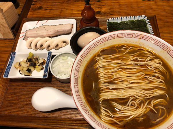 「茸（辛）」@炭火焼濃厚中華そば 倫道の写真