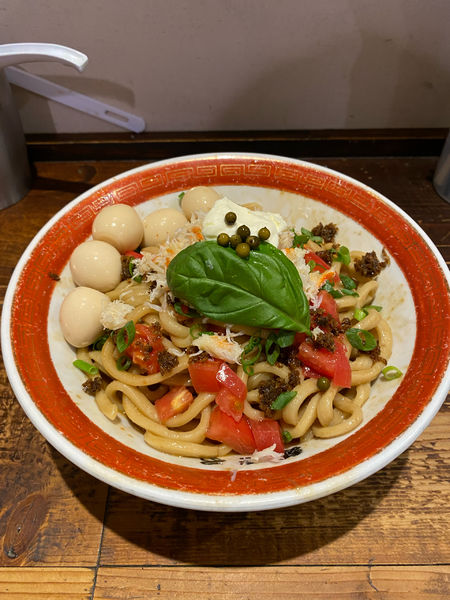 「限定 海老蟹攻殻合戦混麺隊 海老と卵スープ付」@麺でる 相模原店の写真