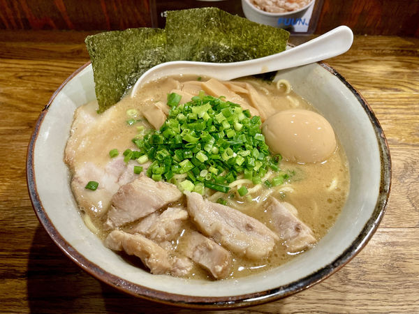 「得製らーめん 大盛」@風雲児の写真