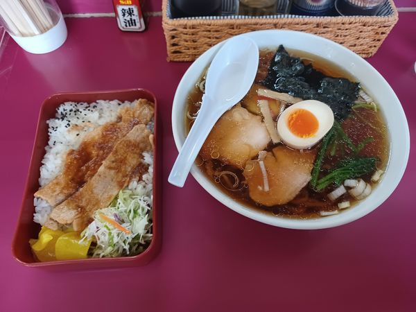 「ラーメン定食」@一休の写真