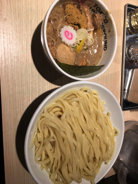 「特製つけ麺(濃厚) L」@TOKYO UNDER GROUND RAMEN 頑者の写真