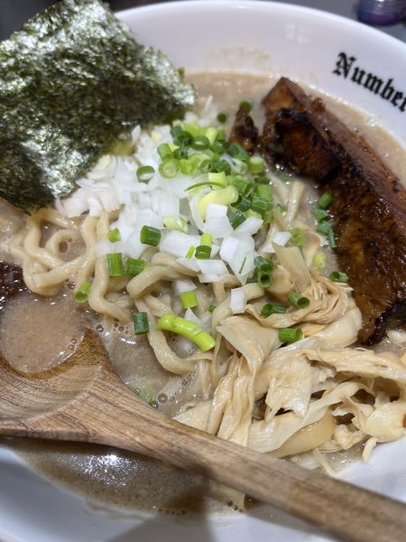 「濃厚らーめん　太麺」@麺Dining Number Nine 09の写真