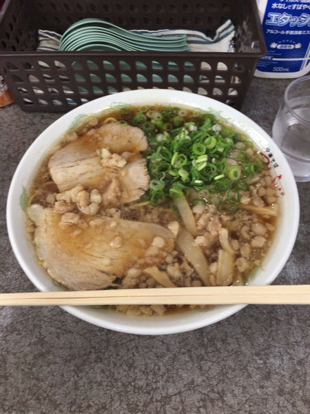 「中華そば大盛背脂多目」@つたふじ 福山支店の写真