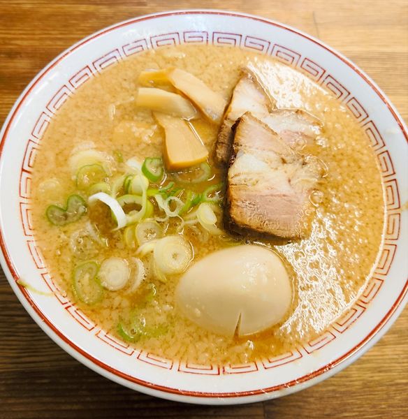 「背脂味噌味玉ラーメン870円」@喜多方食堂 浅草本店の写真