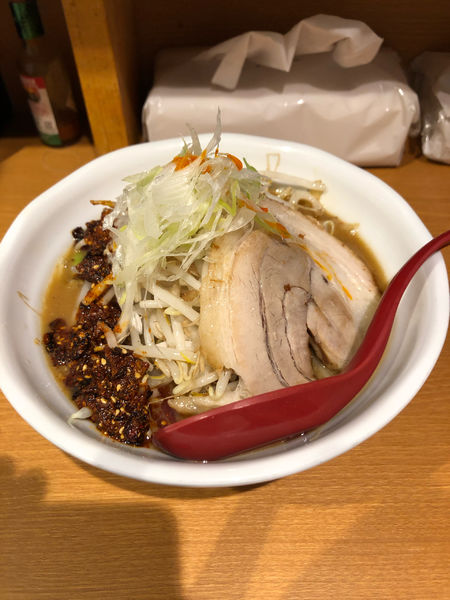 「辛味噌ラーメン　大盛」@らーめん蓮 三軒茶屋店の写真