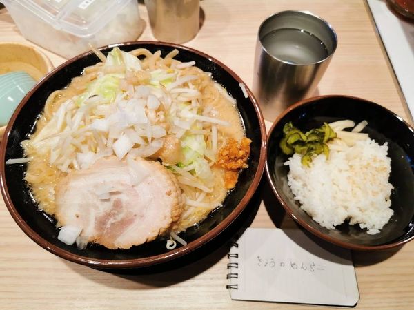 「家系二郎ラーメン」@横濱家系ラーメン 馬場壱家 白山道の写真