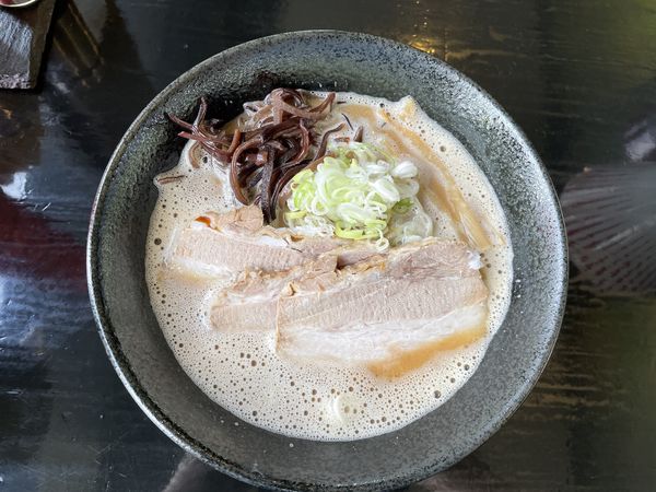 「魚介醤油らーめん」@麺屋 雷文の写真