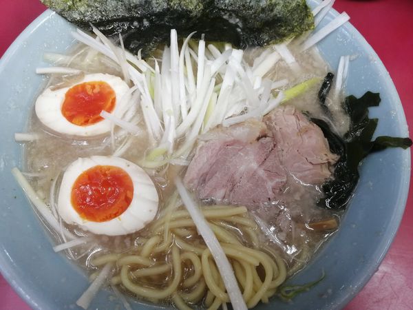 「特製ラーメン¥640＋餃子¥200」@ラーメンショップ 牛久結束店の写真