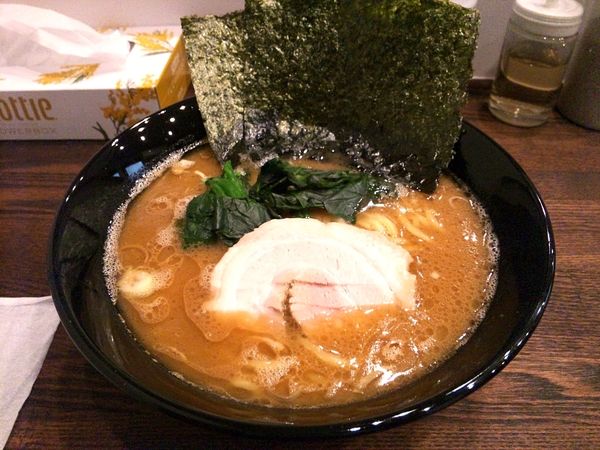 「ラーメン」@麺家 GOOD LUCK 総本店の写真