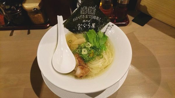 「あっさり鷄そば_800円」@鶏そば かぐら屋 西新宿店の写真