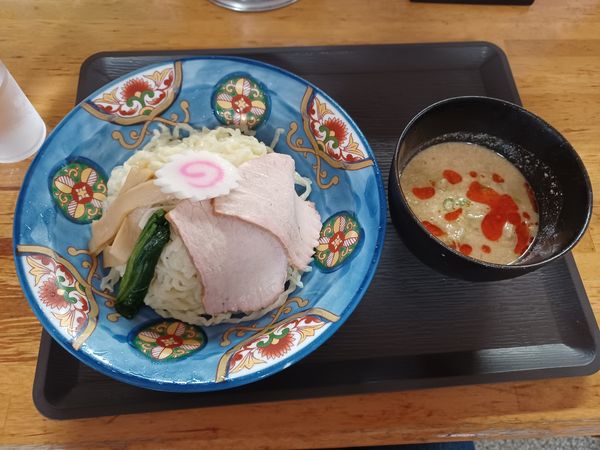 「胡麻タレ冷やしつけ麺」@手打中華 餐の写真