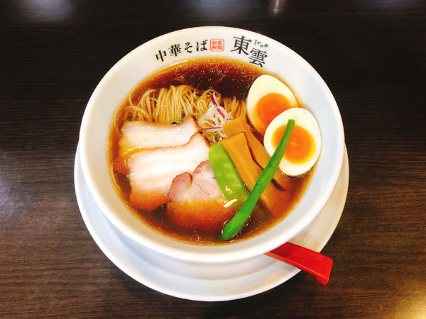 「しょうゆ中華そば 味玉入り」@中華そば 東雲の写真