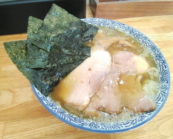 「特製中華そば」@中華そば専門 とんちぼの写真