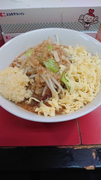 「ラーメン+チーズ」@豚ラーメン 蕨店の写真