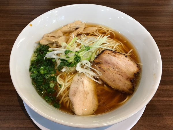 「鶏そば　700円」@自家製麺 くまがいの写真