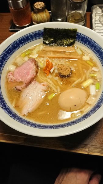 「濃厚豚骨魚介らーめん」@麺処 はら田の写真