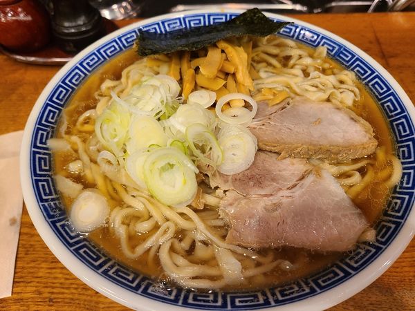 「山形煮干しラーメン」@渡なべの写真