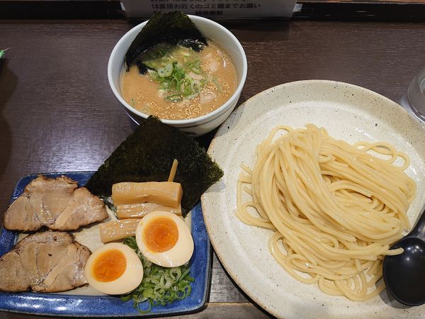 「つけとん+得トッピング(1250円)」@越後つけ麺 維新 湯沢がんぎどおり店の写真