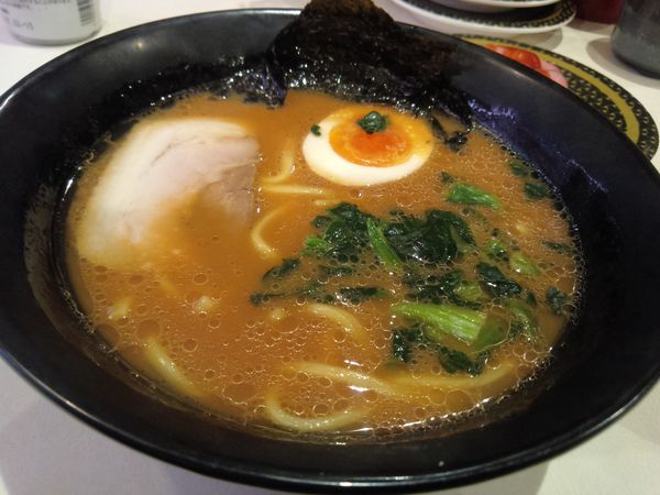 「横浜家系ラーメン　４１８円」@はま寿司 ポンテポルタ千住店の写真