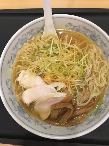 「ネギ鶏チャーシュー麺　610円」@ぎょうざの満洲 イーサイト高崎店の写真