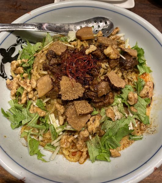 「【限定】いぶりがっこの汁なし担々麺　１０５０円」@七志 とんこつ編 大倉山店の写真