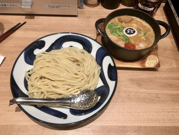 「牛ホルつけ麺」@FUJIYAMA55 MIDLAND RAMEN STANDの写真