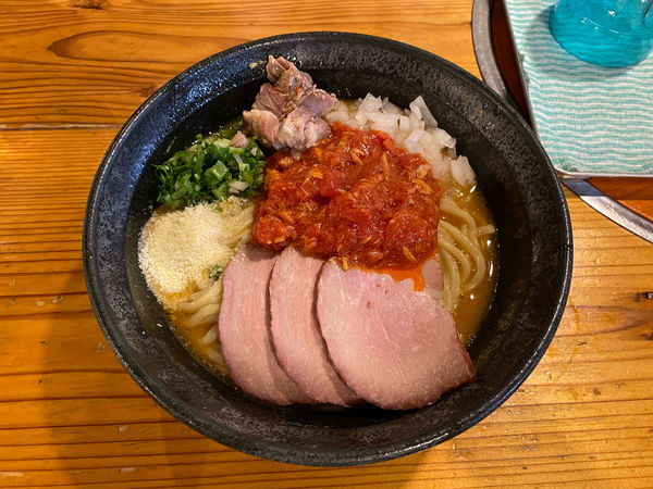 「海老まぜそば+チャーシュー増」@はりけんラーメン 南店の写真