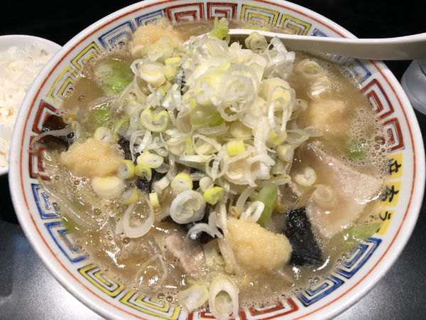 「トンコツタンメン　950円」@麻布ラーメン 本店の写真