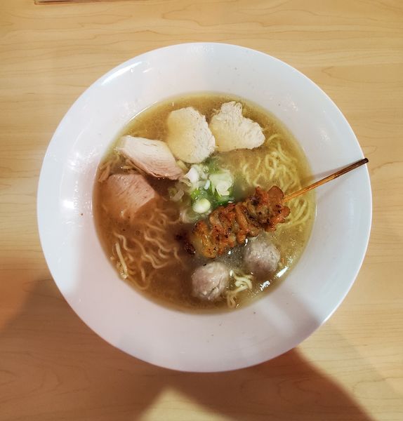 「とりらーめん」@焼鳥居酒屋 ひびきやキッチン2・3の写真