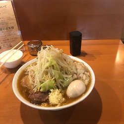 豚麺　特製脂ダレ　煮卵