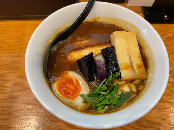 「咖哩そば　肉増し」@らーめん工房 麺作の写真