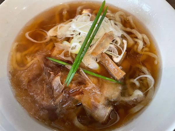 「カツオ醤油(750円)」@手打ち麺 やす田の写真