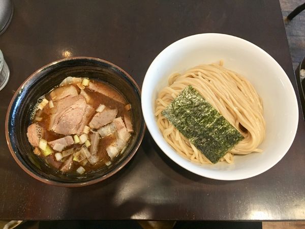 「肉盛りつけ麺(中)【1180円】」@つけ麺 麦の香の写真