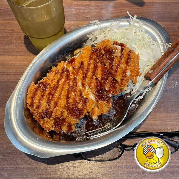 「チーズミルカツカレー（小盛）辛さ増し（1辛）」@金沢ミルカツカレー おちゃのみずの写真