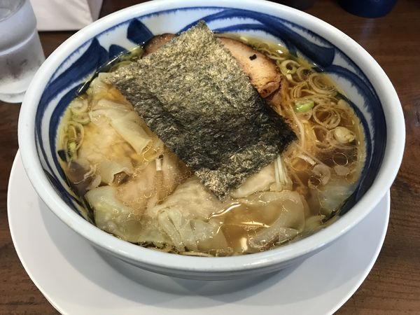 「ワンタン麺クラッシック」@麺匠 ことぶきの写真