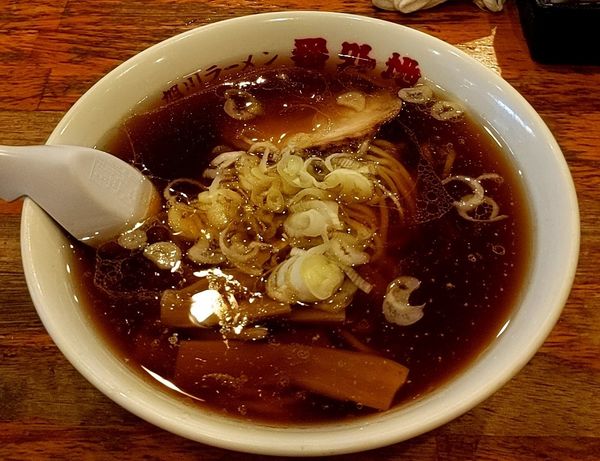 「正油ラーメン」@旭川ラーメン 番外地 赤羽店の写真