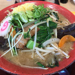 濃厚タンメン(野菜増し) 825円