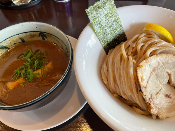 「にぼとんつけ麺950円」@諭吉製麺所の写真