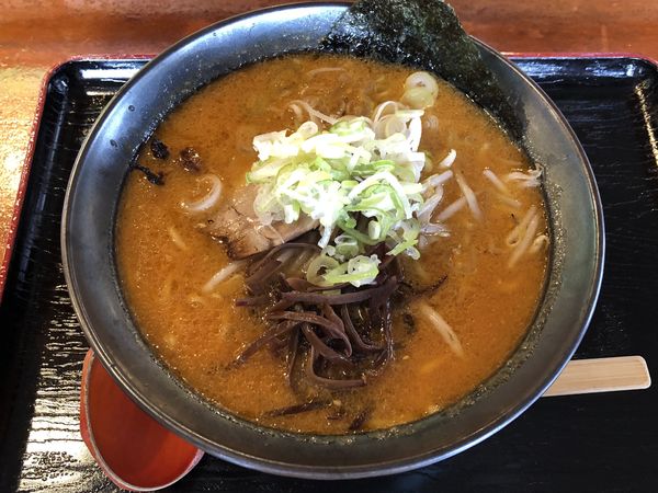 「らぁめん中（麺１５０ｇ）　￥８５０」@すすきのらぁめん 膳の写真