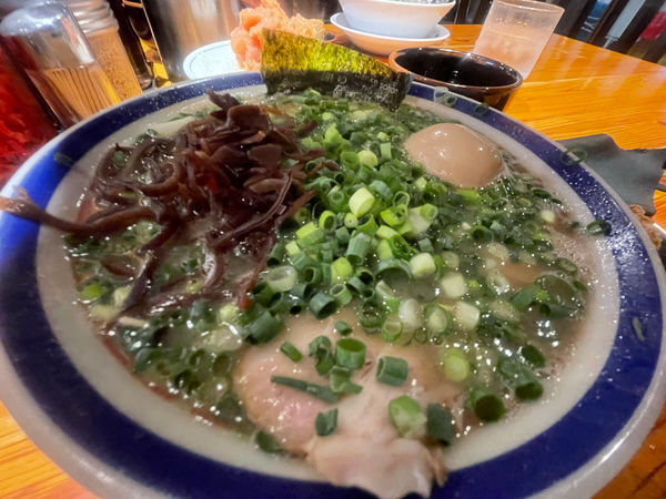 「ねぎチャーシュー麺」@博多長浜らーめん 田中商店の写真