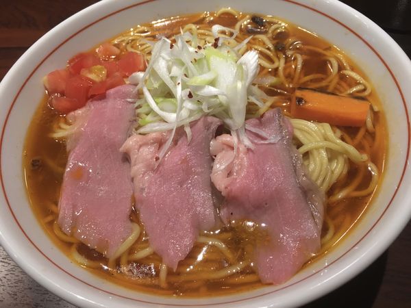 「辛いらーめん」@牛骨らーめん 牛王の写真