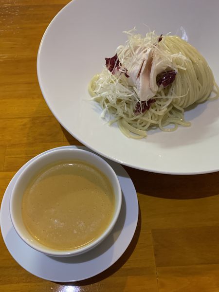 「つけ麺 (オマール海老の冷たいソースで)880円」@蝉吟の写真