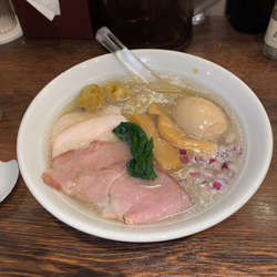 特製貝出汁塩そば