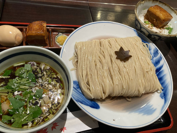 「特製つけそば+角煮飯」@食煅 もみじの写真