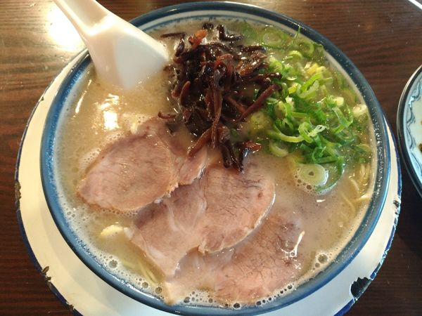 「ラーメン」@博多ラーメン しばらく 日本橋店の写真