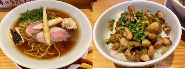 「常陸鴨と比内地鶏のこもんそば＋鴨チャーシュー丼」@麺ゃこもんの写真