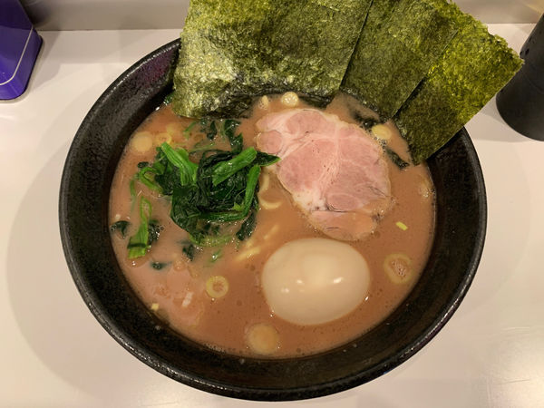 「醤油豚骨ラーメン」@かわむら家の写真