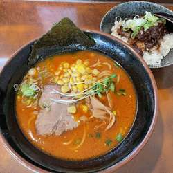 へそまがりタンタン