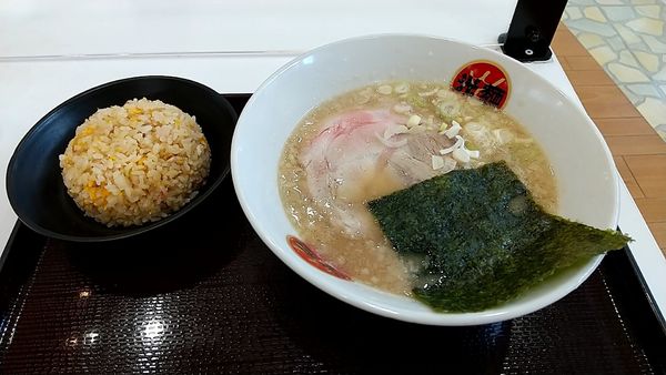 「熟成とんこつラーメン（７６０円）」@光麺 イトーヨーカドーららぽーと横浜店の写真
